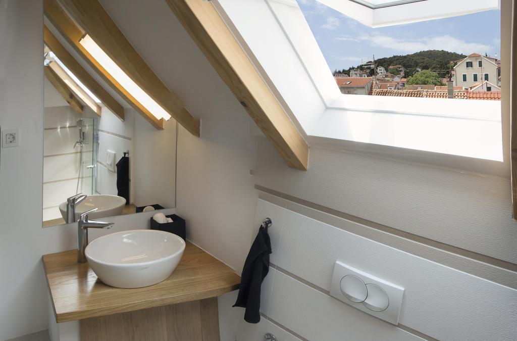 Situs Residence Split Eksteriør billede